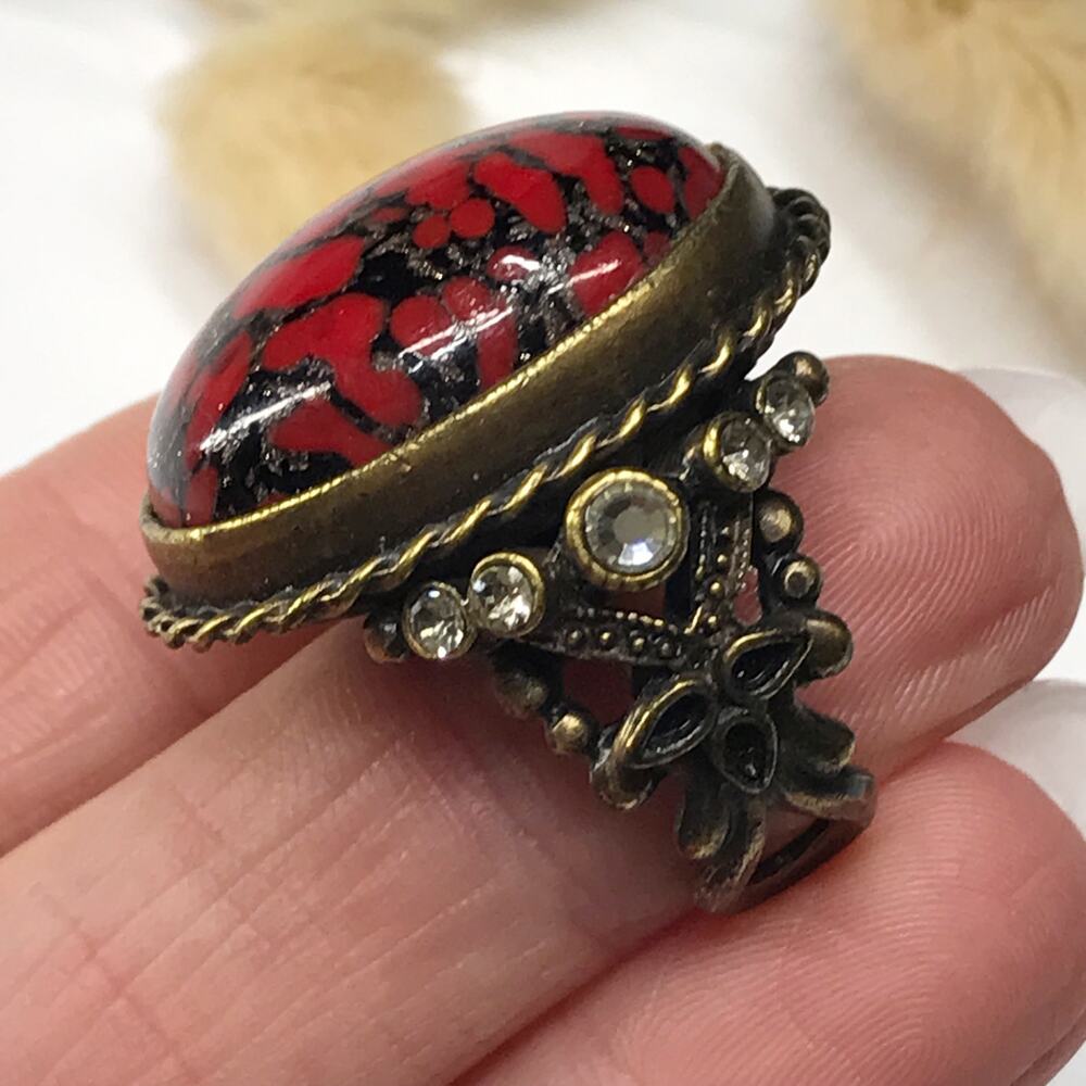 Ollipop USA Vintage Cocktail Chunky Large Ring Adjustable Red Black Stone Brass - Picture 12 of 15